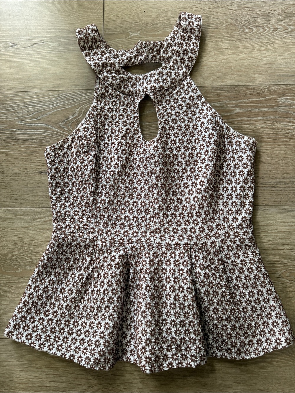 Vanessa Virginia Anthropologie Brown Floral Smocked Peplum Keyhole Top